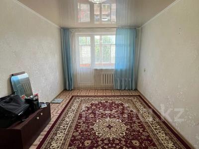 2-бөлмелі пәтер · 45 м² · 3/5 қабат, Абу Бакира Кердери, бағасы: 14 млн ₸ в Уральске