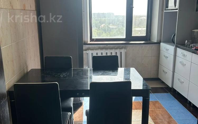 2-бөлмелі пәтер · 56 м² · 8/10 қабат, Танирбергенова, бағасы: 24 млн ₸ в Семее — фото 2