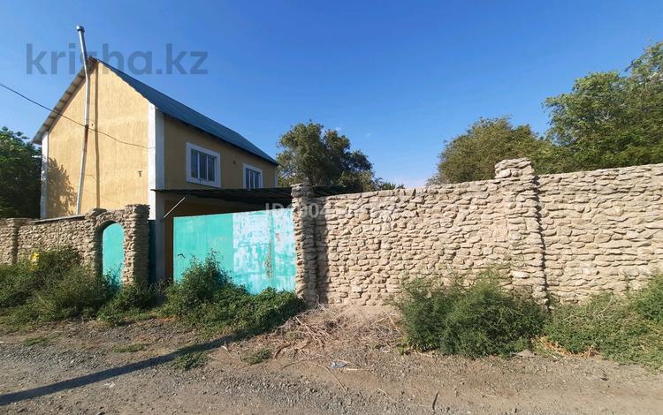 Дача · 4 комнаты · 100 м² · 10 сот., мкр Жеруйык, Клубничная — Супермаркет Жанұя за 20 млн ₸ в Атырау — фото 2