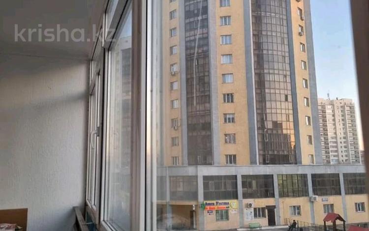 1-комнатная квартира, 43 м², 3/10 этаж, Кудайбердиулы 17 за 18 млн 〒 в Астане, Алматы р-н — фото 2