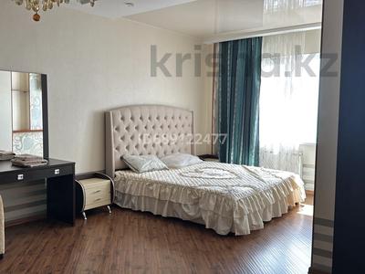 3-бөлмелі пәтер · 135 м² · 16/24 қабат, 15-й мкр 69, бағасы: 360 000 ₸ в Актау