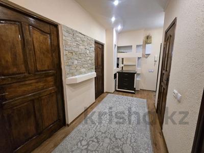 2-комнатная квартира · 56 м² · 2/12 этаж, мкр Аксай-1 — Толе би Момышулы за 34.5 млн ₸ в Алматы, Ауэзовский р-н