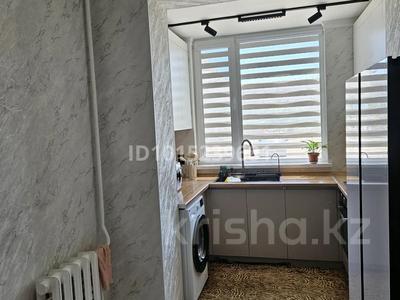 4-комнатная квартира · 92 м² · 1/5 этаж, 8-й мкр 5 — Рядлм Школа Оркен за 44 млн ₸ в Актау