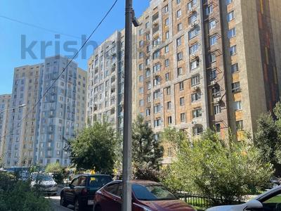 1-комнатная квартира, 37 м², 11/12 этаж помесячно, мкр Акбулак, 1-я улица 43 за 200 000 〒 в Алматы, Алатауский р-н