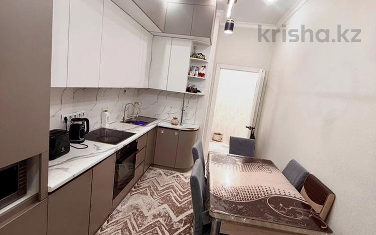 2-комнатная квартира · 60 м² · 9/9 этаж, Қазыбек 11Б за 39.9 млн ₸ в Астане, Нура р-н — фото 2