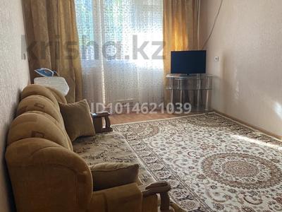 2-комнатная квартира · 50 м² · 3/5 этаж, 8-й микрорайон 2 за 160 000 ₸ в Шымкенте, Туран р-н