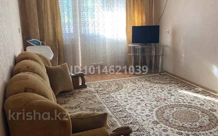 2-комнатная квартира · 50 м² · 3/5 этаж, 8-й микрорайон 2 за 160 000 ₸ в Шымкенте, Туран р-н — фото 2