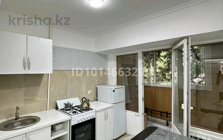 1-комнатная квартира · 37 м² · 2/4 этаж, Абылайхан 8/10 за 250 000 ₸ в Алматы, Жетысуский р-н — фото 2