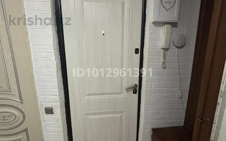 1-бөлмелі пәтер · 34 м² · 1/9 қабат, мкр 4 4А, бағасы: 13.5 млн ₸ в Уральске — фото 2