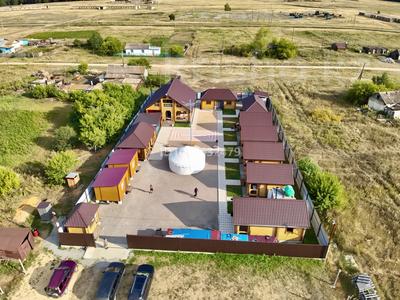 Гостевой комплекс на берегу озера | Коттедж, домики, юрты, баня · 18500 м² за 300 млн ₸ в Заре