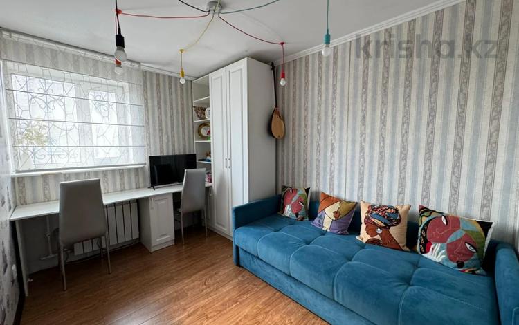 5-комнатная квартира · 160.4 м² · 4/5 этаж, пр. Н. Абдирова за 50 млн ₸ в Караганде, Казыбек би р-н — фото 3