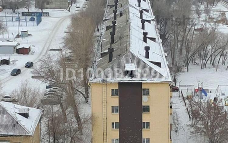 1-бөлмелі пәтер · 30 м² · 1/5 қабат, 66 квартал 8, бағасы: 10.5 млн ₸ в Семее — фото 2