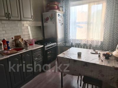 3-бөлмелі пәтер · 64 м² · 1/2 қабат, Микрорайон 14 — Возле магазина Арасан, бағасы: 5.5 млн ₸ в 