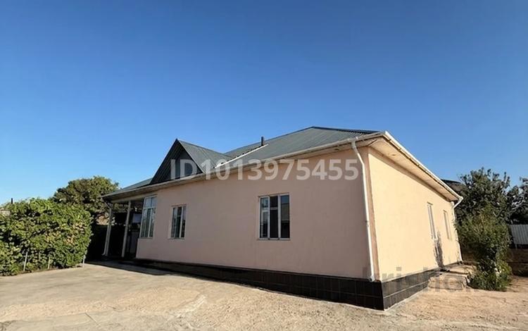 Отдельный дом · 7 комнат · 240 м² · 10 сот., Жүсіпбек Аймауытов 3 — Хауздың төмен жағы за 26 млн ₸ в Шардара — фото 2