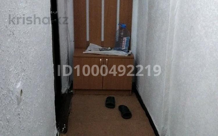 1-комнатная квартира · 30 м² · 5/5 этаж, мкр Юго-Восток, Мкр Юго-Восток проспект республики 16 за 13 млн ₸ в Караганде, Казыбек би р-н — фото 2