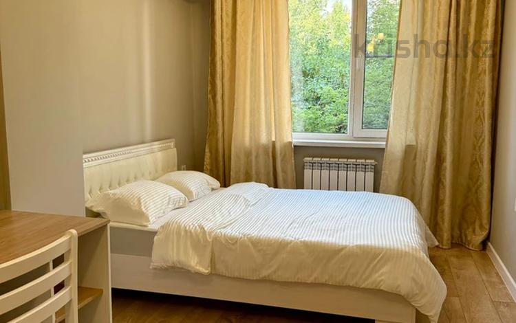 3-комнатная квартира · 55 м² · 3/12 этаж, Тулебаева 49/1 — ЛУЧШЕЕ ПРЕДЛОЖЕНИЕ за 500 000 ₸ в Алматы, Медеуский р-н — фото 2