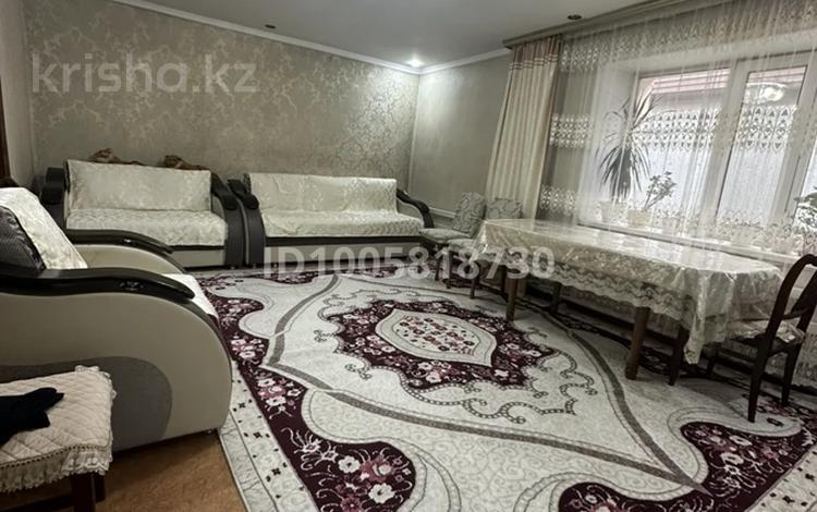 Отдельный дом · 3 комнаты · 80 м² · 2 сот., Трусова 132 за 18.5 млн 〒 в Семее — фото 2