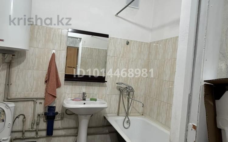 1-бөлмелі пәтер · 40 м² · 6/6 қабат, 32Б ш/а. 8, бағасы: 110 000 ₸ в Актау, 32Б мкр — фото 2