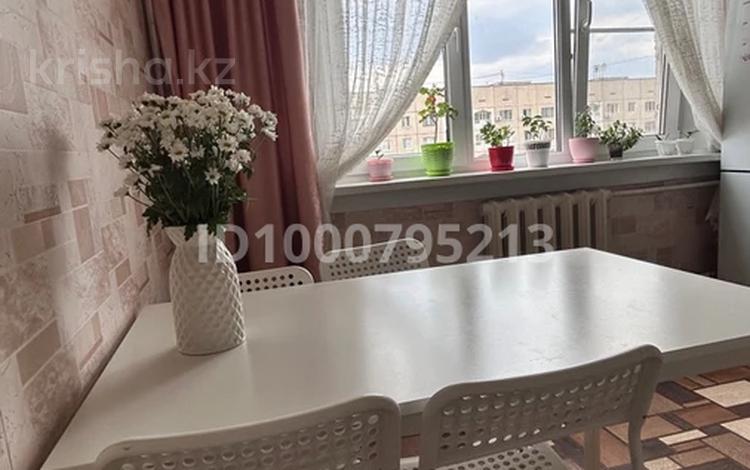 2-комнатная квартира · 61 м² · 7/9 этаж, мкр Жетысу-1 за 41 млн 〒 в Алматы, Ауэзовский р-н — фото 2