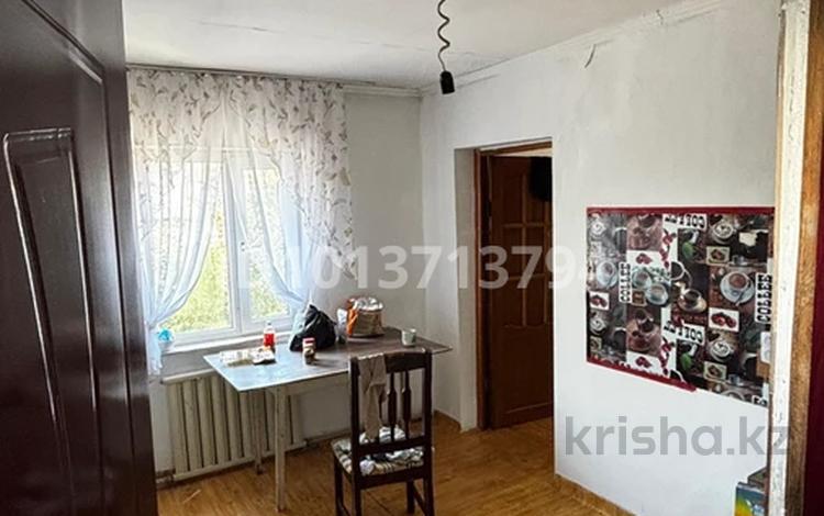 1-бөлмелі пәтер · 40 м², мкр Акбулак, Аханова 26а — Рядом Алматы Арена, бағасы: 85 000 ₸ в Алатауский р-н — фото 2
