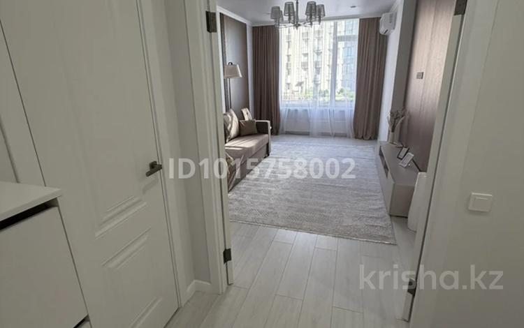 1-бөлмелі пәтер · 42 м² · 3/8 қабат, онгарсынова 8, бағасы: 31.2 млн ₸ в Астане, Есильский р-н — фото 2