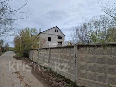 Отдельный дом · 7 комнат · 370 м² · 12 сот., Сурова 16 — Лесозавод на против Тойота центр за 35 млн 〒 в Павлодаре