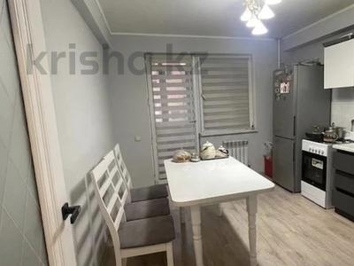 2-бөлмелі пәтер · 54 м² · 1/6 қабат, Жунисова 2/13 к1-27, 2/13 к28-33м, 2/13 к28-30Б, бағасы: 27.5 млн ₸ в Алматы, Наурызбайский р-н