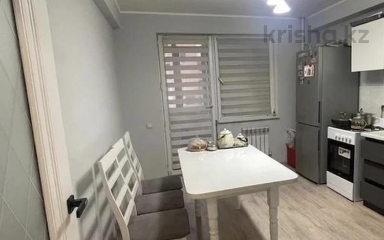 2-бөлмелі пәтер · 54 м² · 1/6 қабат, Жунисова 2/13 к1-27, 2/13 к28-33м, 2/13 к28-30Б, бағасы: 27.5 млн ₸ в Алматы, Наурызбайский р-н — фото 2