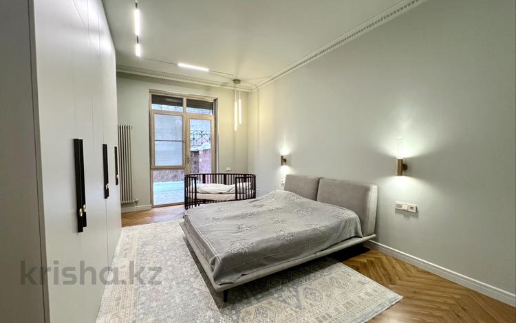 5-комнатная квартира · 165 м² · 1/3 этаж, мкр Мирас 157 — Квартира с самой большой терассой за 250 млн ₸ в Алматы, Бостандыкский р-н — фото 2