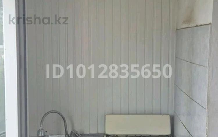 1-бөлмелі пәтер · 36 м² · 5/5 қабат, мкр Аса 24 — БракИсемя, бағасы: 8.8 млн ₸ в Таразе — фото 2