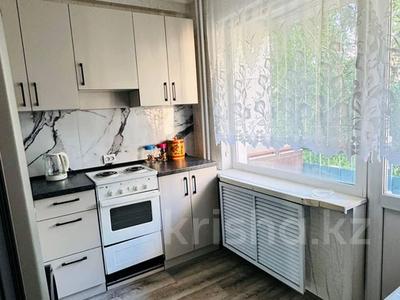 2-бөлмелі пәтер · 52 м² · 2/5 қабат, Мызы 17/1, бағасы: 180 000 ₸ в Усть-Каменогорске