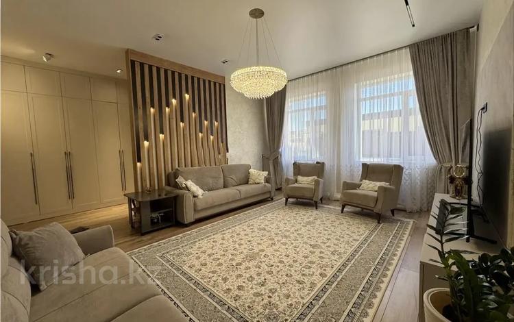 4-комнатная квартира · 150 м², мкр Новый Город, Ул Ермекова за 85 млн ₸ в Караганде, Казыбек би р-н — фото 2
