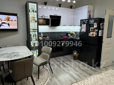 4-бөлмелі пәтер · 99.2 м² · 1/5 қабат, Увалиева 9, бағасы: 70 млн 〒 в Усть-Каменогорске