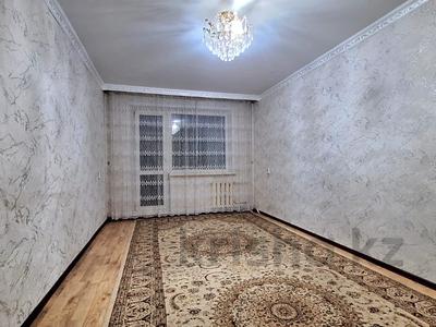 5-комнатная квартира · 82 м² · 1/5 этаж, Майкудук, 16й микрорайон за ~ 15.4 млн 〒 в Караганде, Алихана Бокейханова р-н