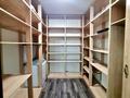 5-бөлмелі пәтер · 160 м² · 2/9 қабат, Кенесары хана 54/1-45, бағасы: 115 млн ₸ в Алматы, Наурызбайский р-н — фото 25