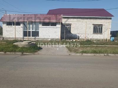 Отдельный дом · 6 комнат · 220 м² · 3 сот., Северо-запад 60 5 — Достык за 50 млн ₸ в Костанае, Костанай-2