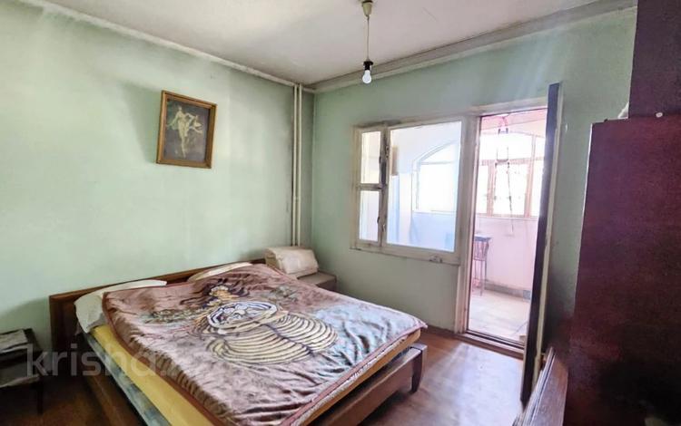3-комнатная квартира · 72 м² · 1/9 этаж, мкр Сайран — Горячая цена! Требуется ремонт! за 50 млн ₸ в Алматы, Ауэзовский р-н — фото 2