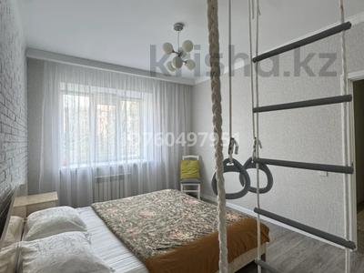 4-комнатная квартира · 100 м² · 1/4 этаж, мкр. Алтын орда, Батыс 2 — 103 за 420 000 ₸ в Актобе