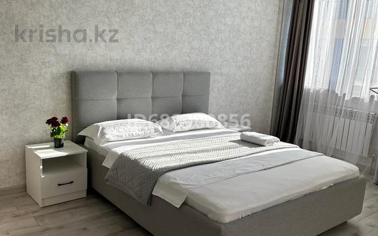 1-комнатная квартира · 50 м² · 7/13 этаж, Шевченко 145к2 за 23 000 ₸ в Алматы, Алмалинский р-н — фото 18