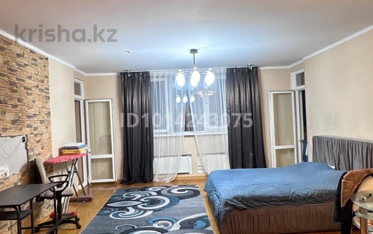 1-комнатная квартира · 50 м² · 12/14 этаж, Хусаинова 225 — Мега центр за 280 000 ₸ в Алматы, Бостандыкский р-н — фото 4