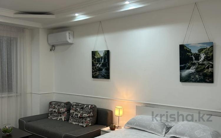 1-комнатная квартира · 45 м² · 4/25 этаж, Абиша Кекилбайулы 270 за 19 000 ₸ в Алматы, Бостандыкский р-н — фото 8