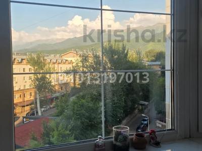 2-комнатная квартира · 70 м² · 6/9 этаж, Кенесары хана 54/20 за 55 млн ₸ в Алматы, Наурызбайский р-н