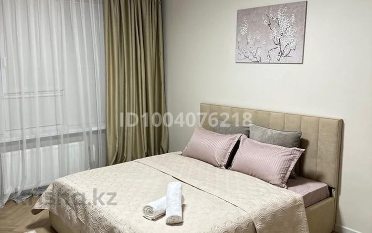 1-комнатная квартира · 43 м² · 7/12 этаж, проспект Абая 165/2 — Абая / Тургут озала за 20 000 ₸ в Алматы, Алмалинский р-н — фото 2