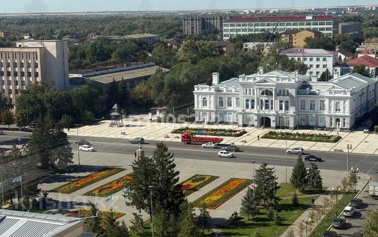 4-бөлмелі пәтер · 314.5 м² · 10/11 қабат, К. Аманжолова 110, бағасы: 130 млн ₸ в Уральске — фото 2