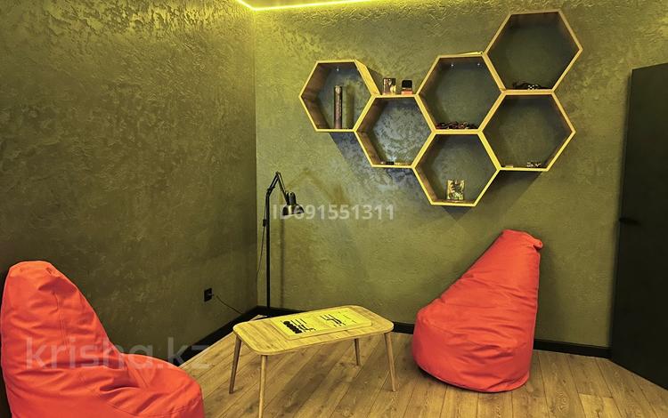 1-комнатная квартира · 48 м² · 7/7 этаж, Каратал микрорайон за 18 000 ₸ в Талдыкоргане — фото 18
