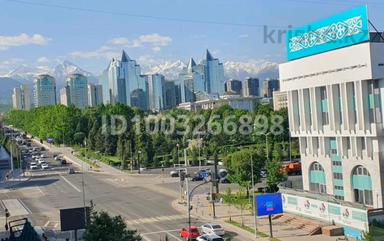 3 комнаты · 65 м², Назарбаева 220/3 220 — Назарбаева / Сатпаева за 130 000 〒 в Алматы — фото 2