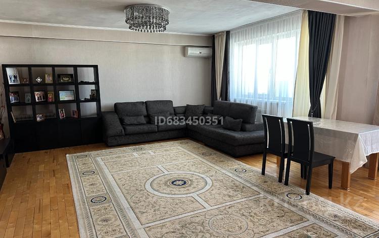 3-бөлмелі пәтер · 117 м² · 5/5 қабат, мкр Думан-2 4, бағасы: 65 млн ₸ в Алматы, Медеуский р-н — фото 2
