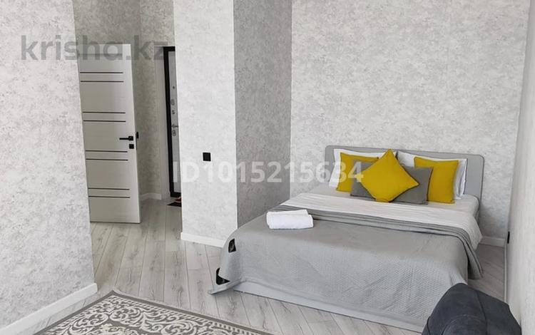 1-комнатная квартира · 36 м² · 9/16 этаж, Кайым Мухамедханов 12/3 за 13 000 ₸ в Астане, Нура р-н — фото 2