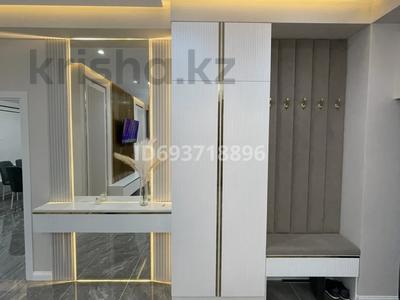 2-комнатная квартира, 61.5 м², 1/3 этаж, Батырбекова 39 за 46 млн 〒 в Туркестане