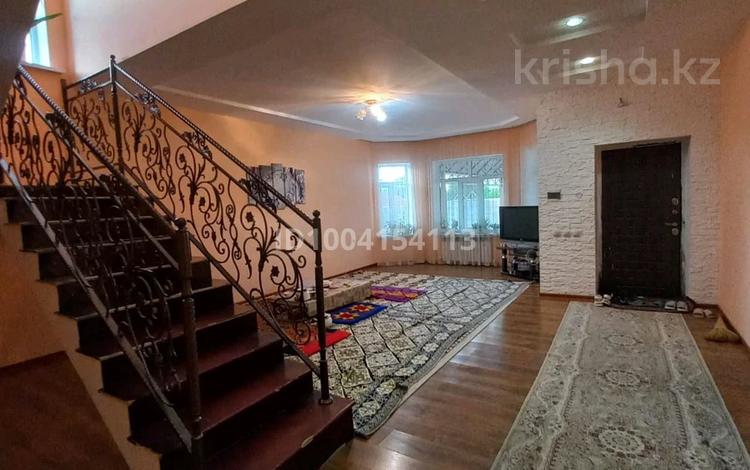 Отдельный дом · 7 комнат · 230 м² · 6 сот., Громова 32 за 56 млн 〒 в Таразе — фото 2